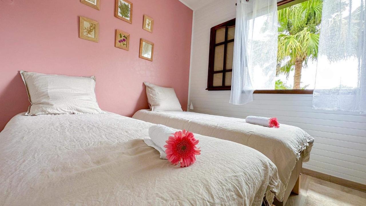 Magnifique Villa Creole Villa Ti Bout Bois Avec Cheminee Au Tevelave Les Avirons Exterior foto